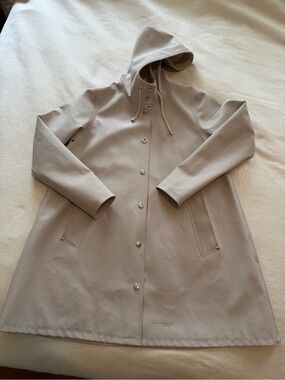 Stutterheim Women's Light Sand Hooded Raincoat